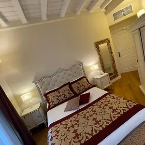 https://domus-camillus.italymilanhotels.net